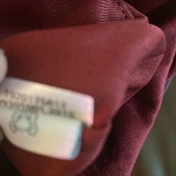 Samantha Vega bucket bag - Picture 4 of 8